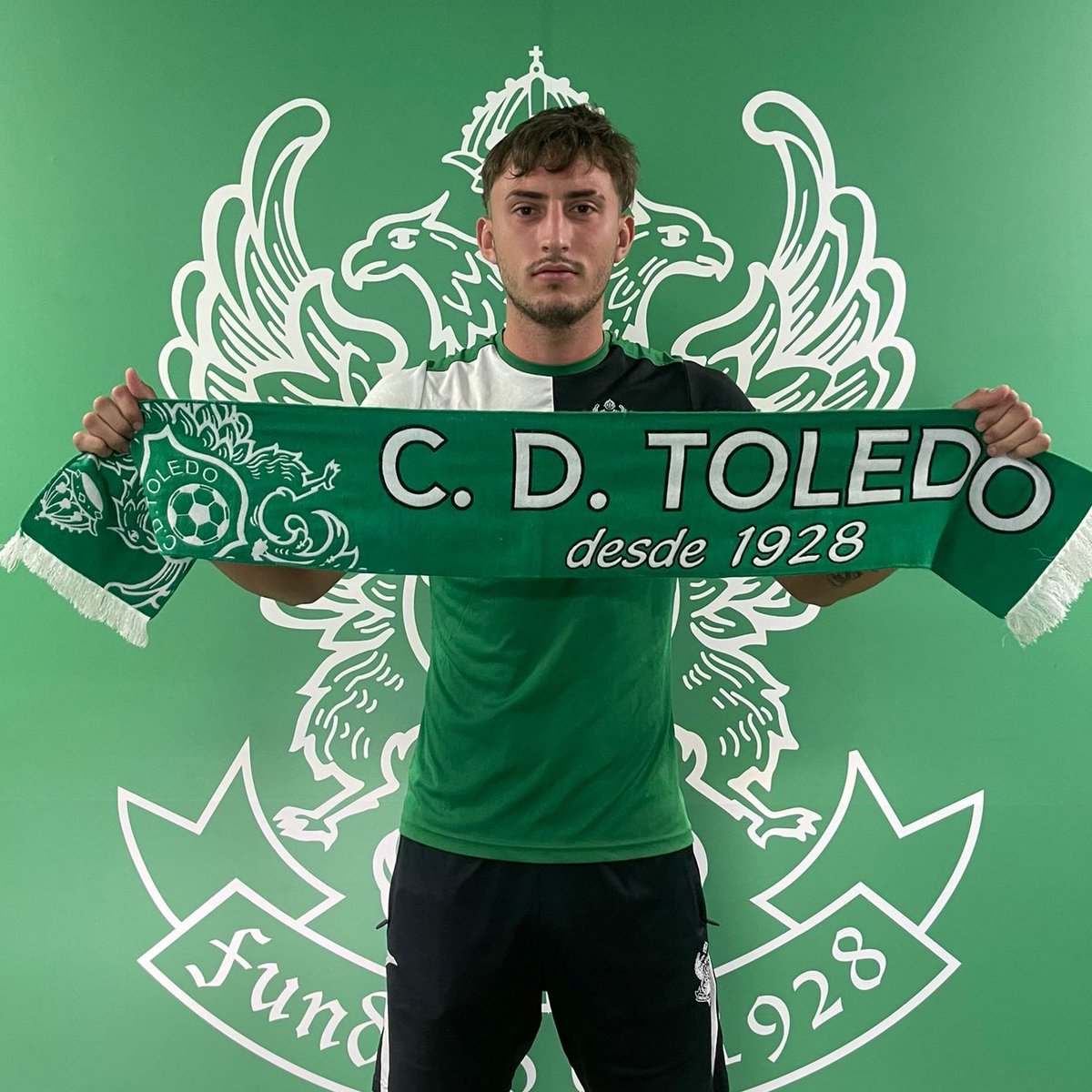 Marcos Morán seguirá defendiendo la retaguardia del filial verdiblanco 🛡️

El central renueva y jugará en el #CDToledoB a las órdenes de Fernando Gómez 🤝🏼

¡Encantados de tenerte, Marcos! 🇦🇷🧉

#SiempreCDToledo 💚⚪️