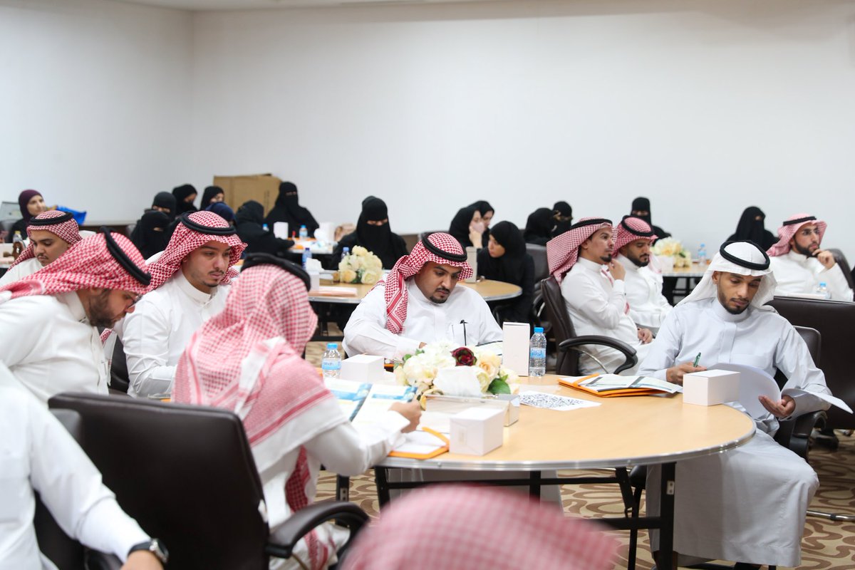 taibahu's tweet photo. نرحب في #جامعة_طيبة
 بأعضاء هيئة التدريس من مبتعثي الجامعة 
بعد رحلة علمية ملهمة
في أرقى الجامعات العالمية 🇸🇦💚
برنامج متكامل نقدمه لهم على مدى 7 أيام
يُعدّهم لبدء مسيرتهم الأكاديمية، متضمناً محاضرات وورش عمل تغطي الجوانب الإدارية والأكاديمية على مدى 30 ساعة تدريبية لتعزيز مهارات التعليم والتعلم، وتطوير المهارات القيادية والإدارية.