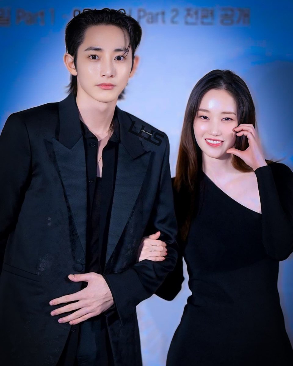 Clau220900's tweet photo. @LXXSXXHKKK in the Queen Woo interview, this drama will be legendary ❤️❤️❤️❤️❤️
#lxxsxxhkkk #leesoohyuk #gobalgi #queenwoo #우씨왕후 #thebestactor https://t.co/GffNrWVmIp