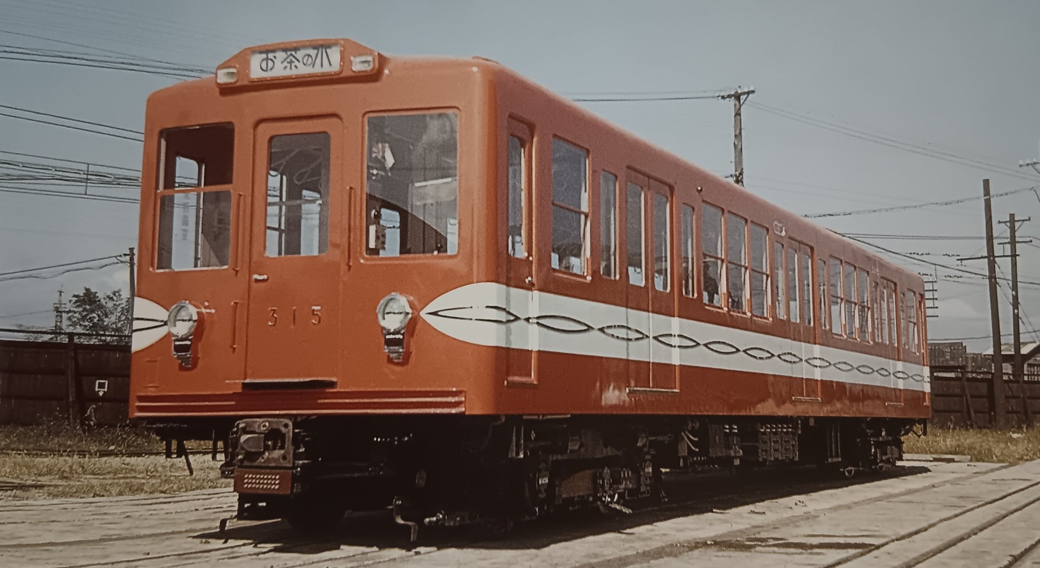 非売品　近畿車輛最近10年の歩み　100周年記念の近畿車輛の歩みの2冊セット 非売品近畿車輛最近10年の歩み100周年記念の近畿車輛の歩みの2冊