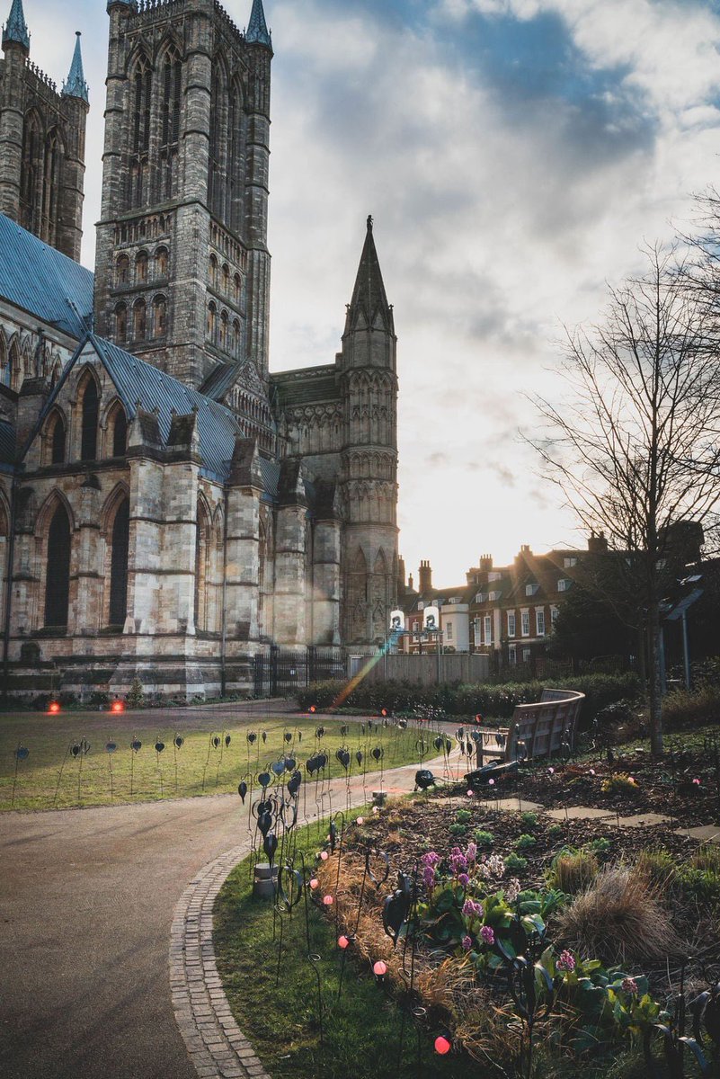 Amelia (@ameliaalicec) on Twitter photo 🌟 I’m hiring a Marketing and Communications Officer 🌟
Do you have a knack for telling compelling, emotive stories? If so, I want you on our team.
Lincoln / Hybrid: <a href="/StBarnabasLinc/">St Barnabas Hospice</a>
Salary: From ÂŁ25, 786
Apply: lnkd.in/eB-r8cKB
#charityjobs #commsjobs 🌟 I’m hiring a Marketing and Communications Officer 🌟
Do you have a knack for telling compelling, emotive stories? If so, I want you on our team.
Lincoln / Hybrid: <a href="/StBarnabasLinc/">St Barnabas Hospice</a>
Salary: From ÂŁ25, 786
Apply: lnkd.in/eB-r8cKB
#charityjobs #commsjobs