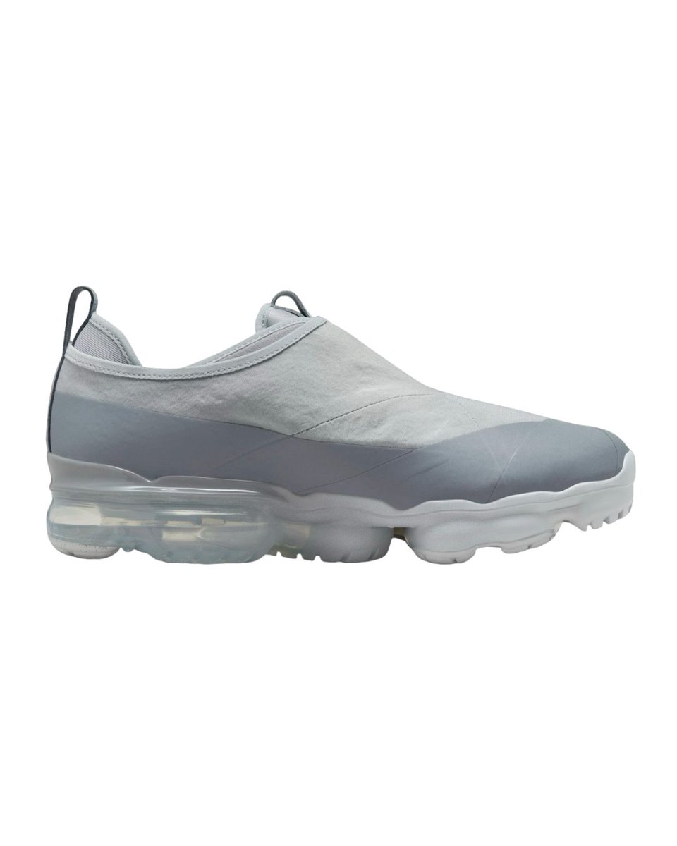 KicksOnFire on X Nike Air VaporMax Moc Roam Cool Grey Cool Grey DZ7273 002 October 5 2024 The Nike Air VaporMax Moc Roam Cool Grey combines cutting edge technology