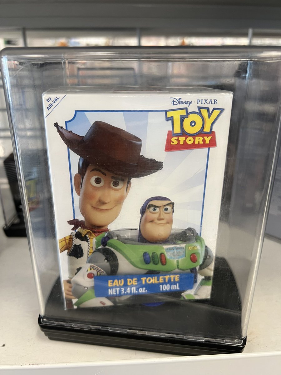 TLC_SSBU's tweet image. about to be my new fragance