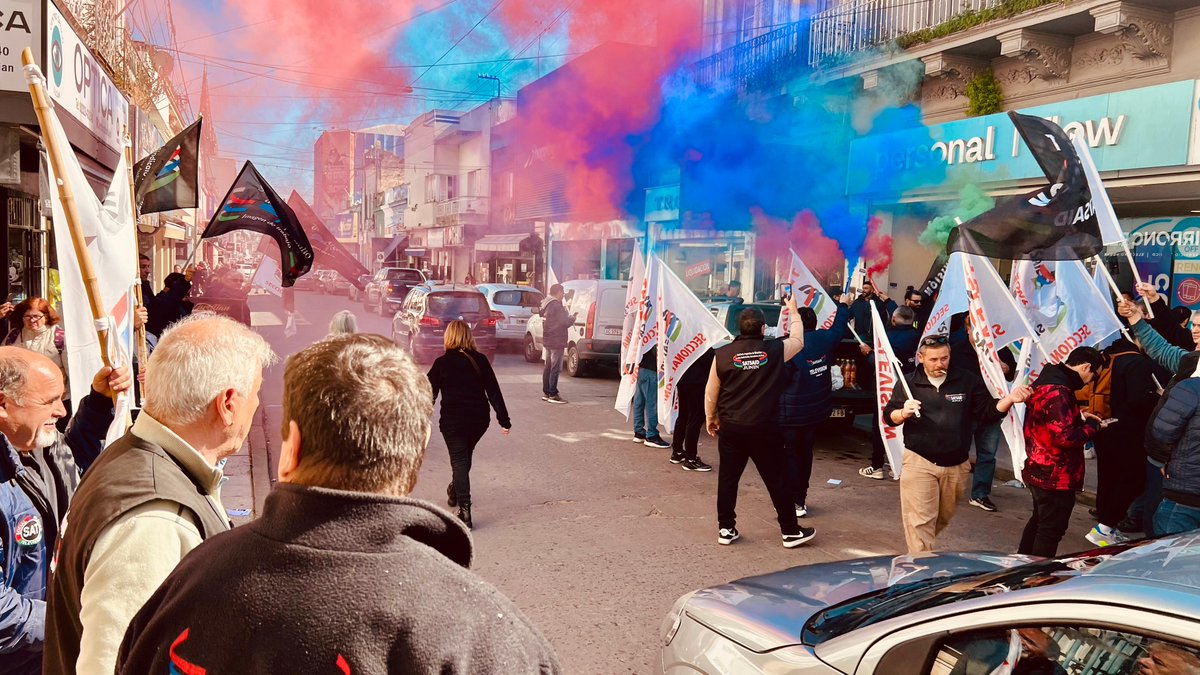 🚨 ¡Aumentan Internet, el cable y las tarifas... pero los salarios NO!
#SATSAIDenLucha