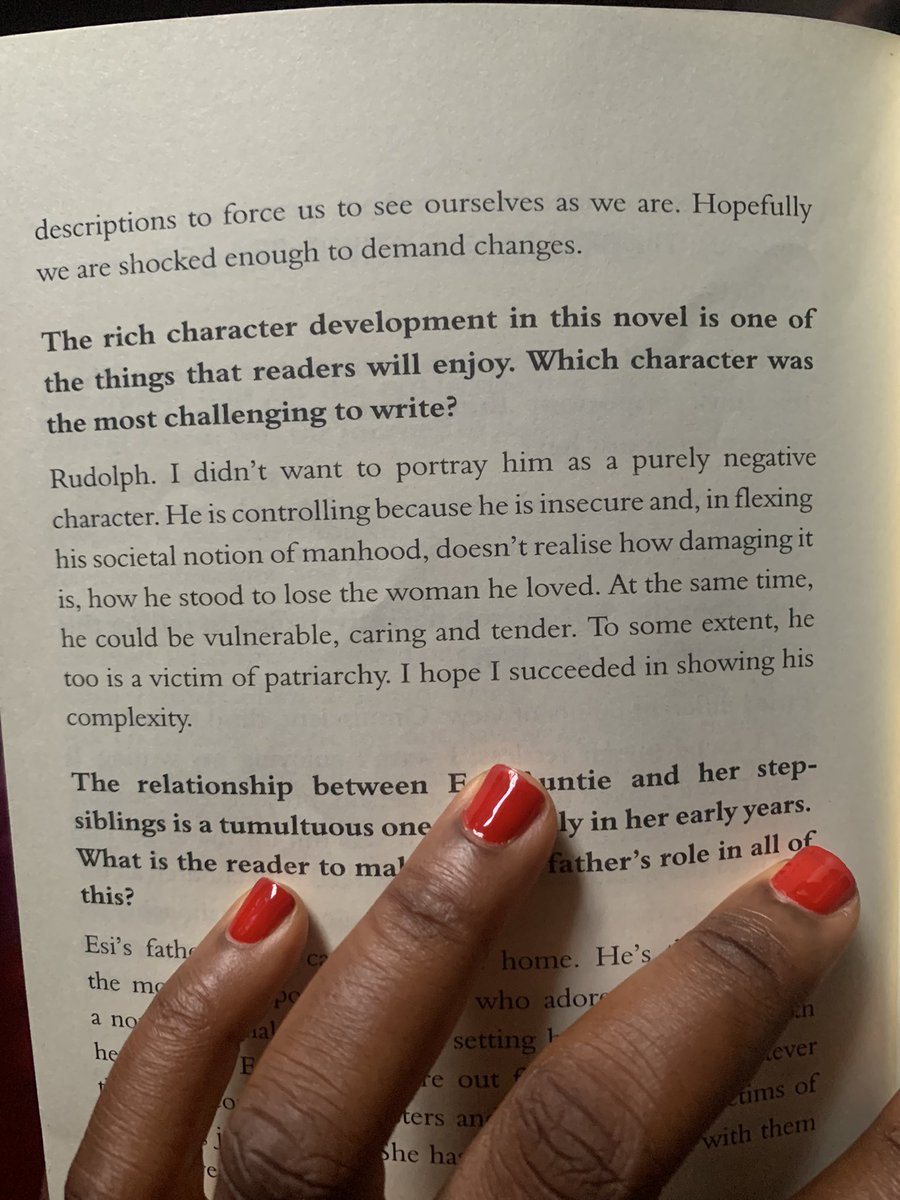 DrAffectionate's tweet image. Finally got to complete this book, “The Teller of secrets by Bisi Adjapon.
All I can say is that it was a good read thanks @thereadershut @dglasses_girl for making me read African books.
Yenyenyen