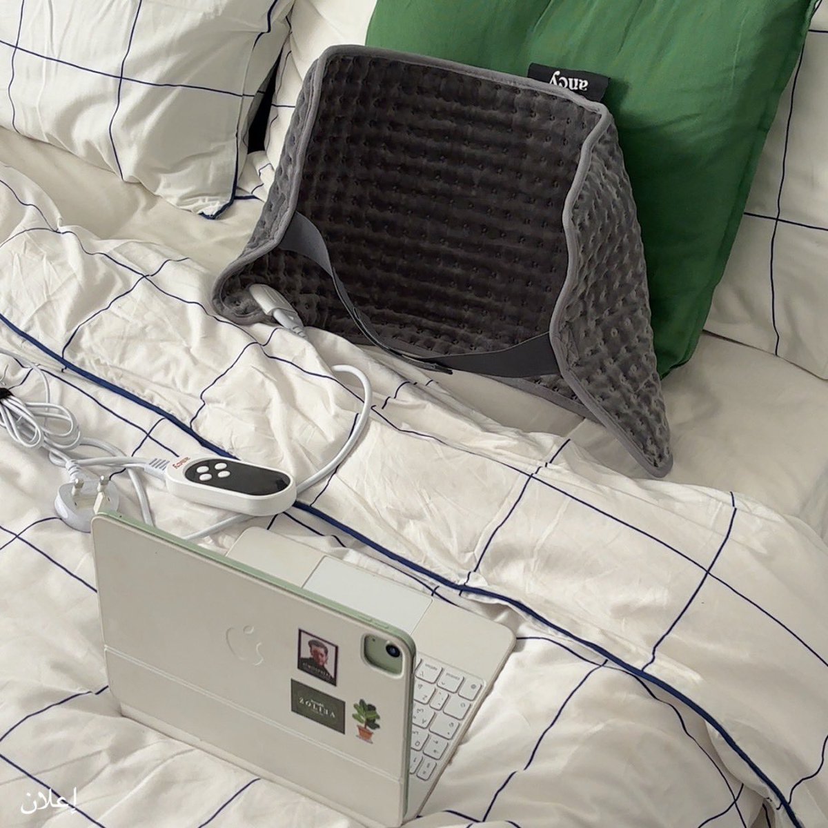 Eja52_'s tweet image. الصراحه الكماده الكهربائيه احلى اختراع 🪄

من تجربتي كأنها مسااج ومرررره مريحه 
 - تنفع للمفاصل والرقبه والأقدام داافيه وتخفف التعب بعد التنظيف والكرف 

✨  "كمادة آنسي الكهربائيه" ✨