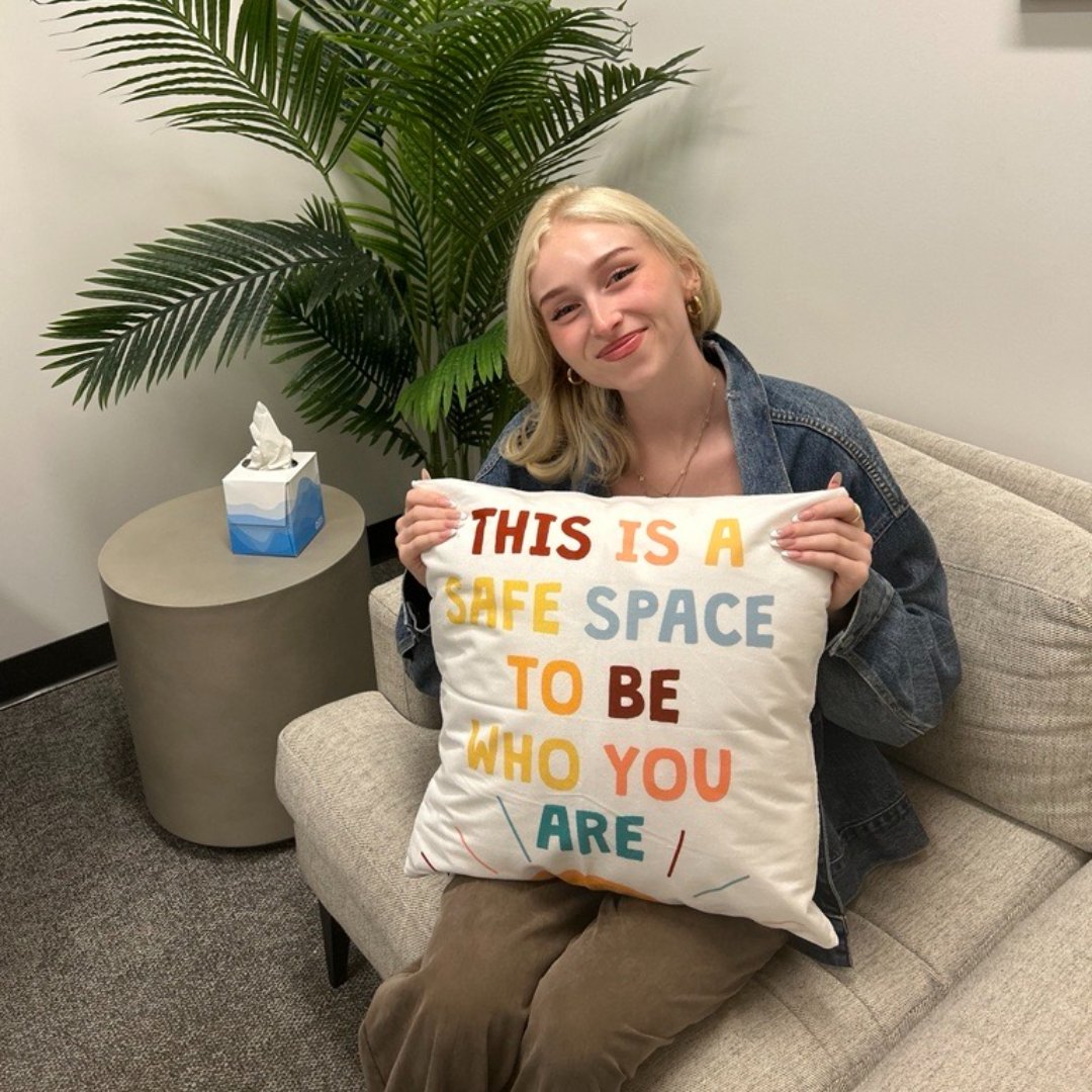 LAOPCenter's tweet photo. At LAOP, we're dedicated to fostering a safe and welcoming environment for all of our clients to address their mental health concerns without fear of judgement ❤️ For more information about our affirmative care practices visit https://t.co/KLGCqTawBj https://t.co/zD6NXSlZ60