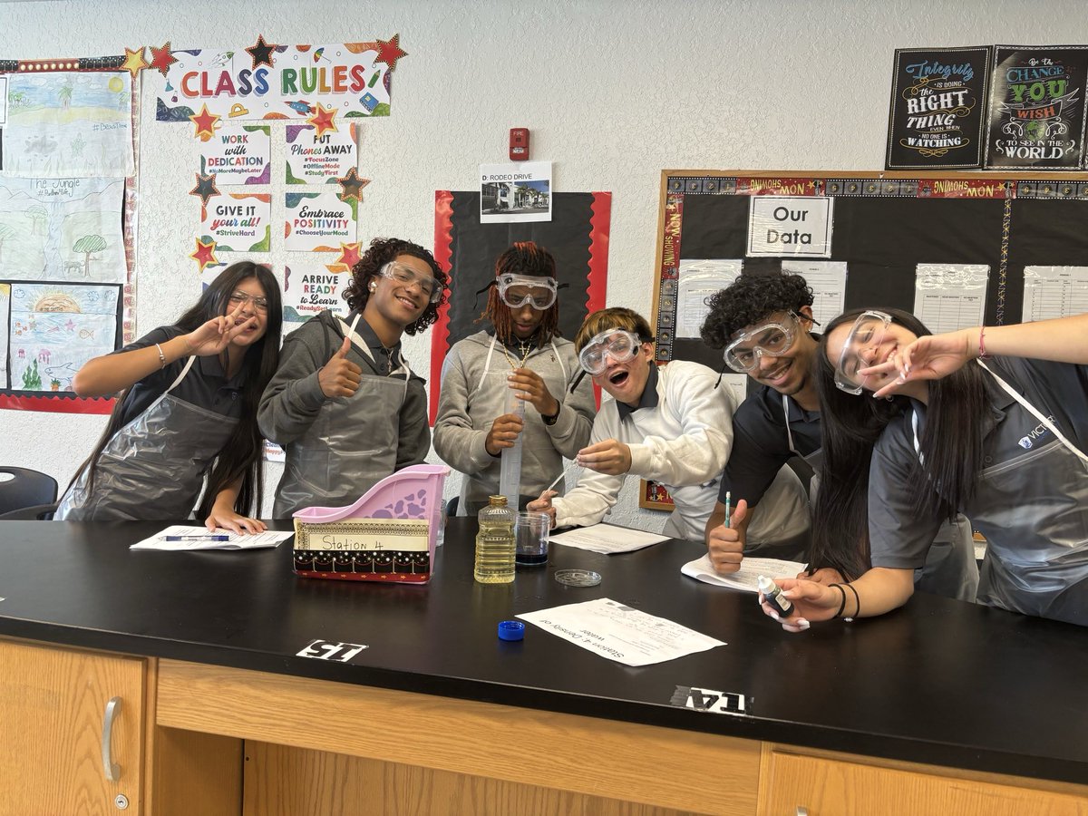 VictorySchools's tweet photo. 🔬 Our 10th-grade biology Knights are diving into hands-on learning! From hypothesis to experiment, they’re mastering the scientific method and bringing biology to life. 🌱  #VictoryScience #KnightlyKnowledge #STEMinAction #BiologyInFocus https://t.co/naqOvpvGpt