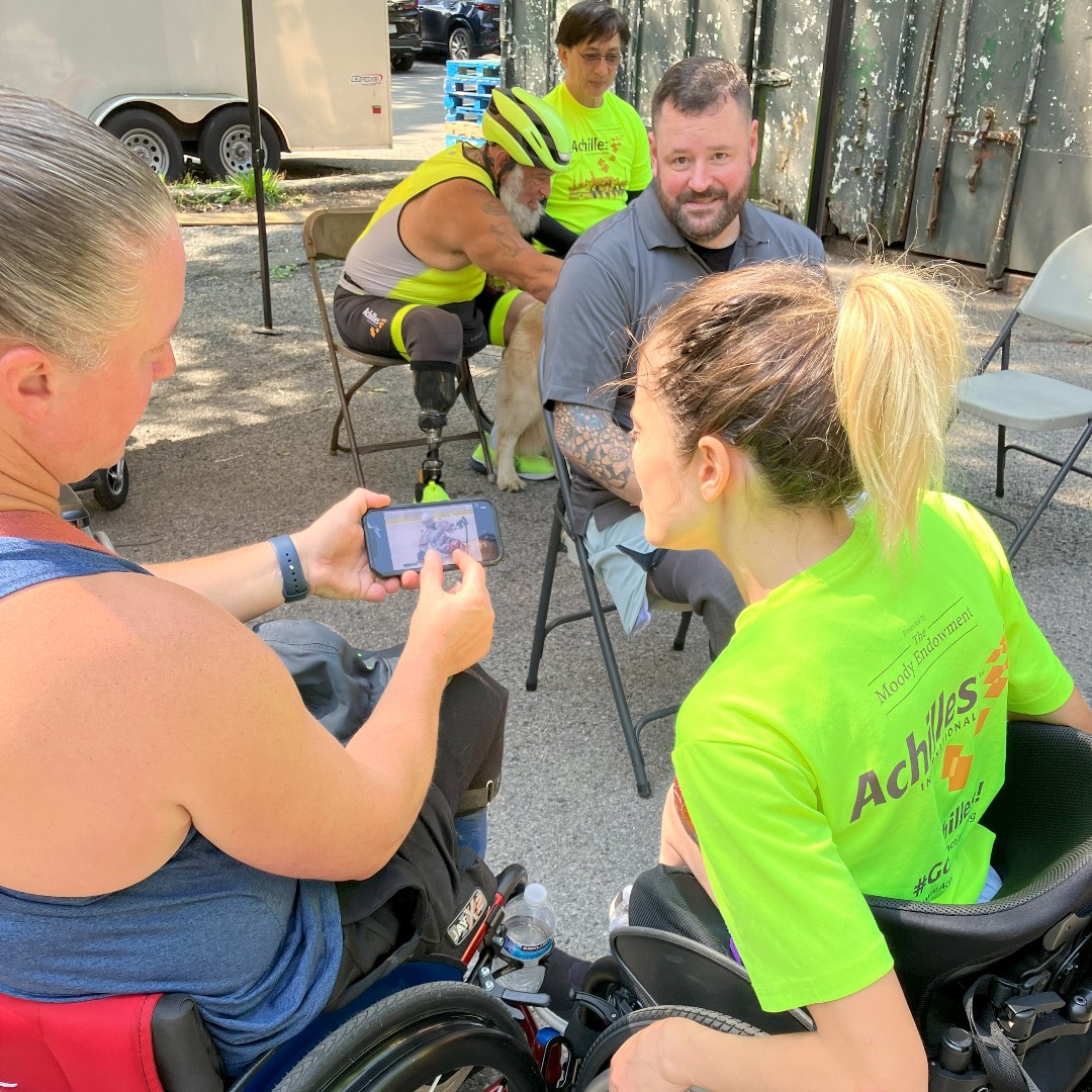 #Tips from the champs! Thank you to Paralympian, <a href="/usahockey/">USA Hockey</a> gold medalist, military veteran @clgardner19 and @sports4vets athlete and Marine Corps veteran Dennis Bardelli for visiting our NYC workout and thank you <a href="/CitiBikeNYC/">Citi Bike</a> @citi @citibank <a href="/lyft/">Lyft</a> @moveunitedsport #GoAchilles