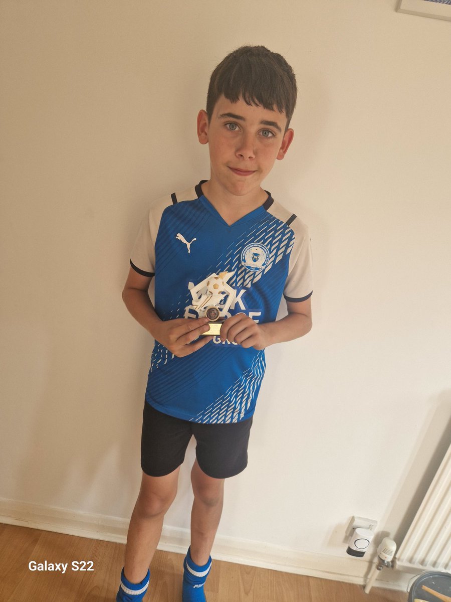 max_bunn's tweet photo. Max jnr getting soccer schools coach's player, for hard working, positively, winning or losing still working hard. Always being friendly. Well done son. @peterborough would be lucky to get you one day lad. https://t.co/nUvGSh9MQ1