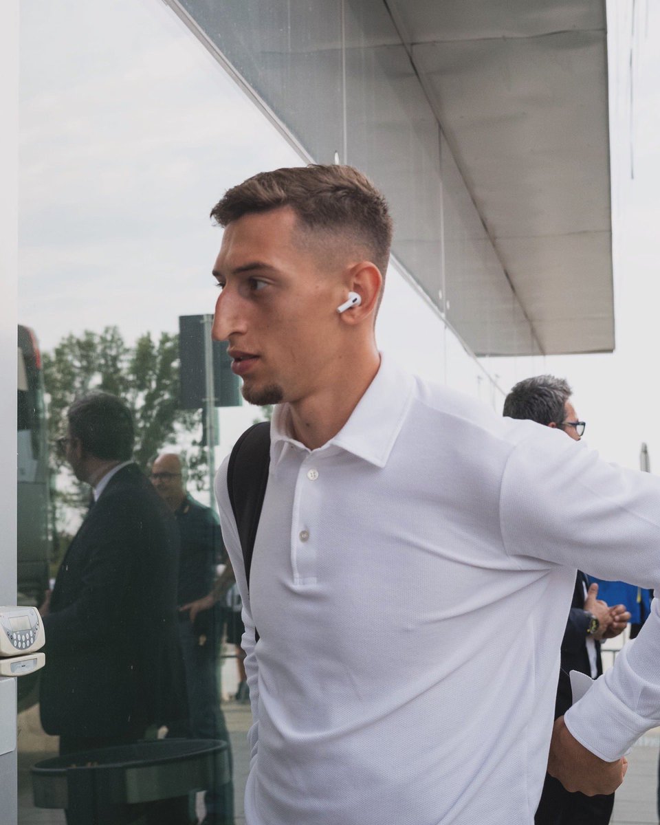 Jonas Rouhi tweet media