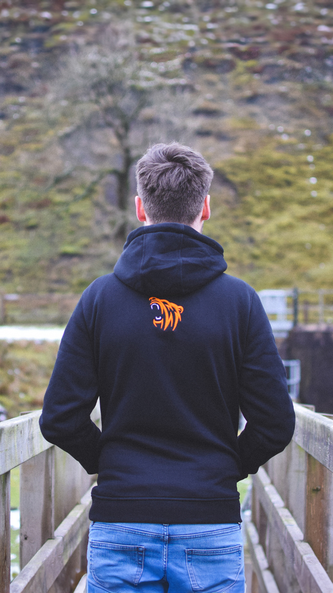 Classic embroidered premium hoodies.

tsmbreak.co.uk