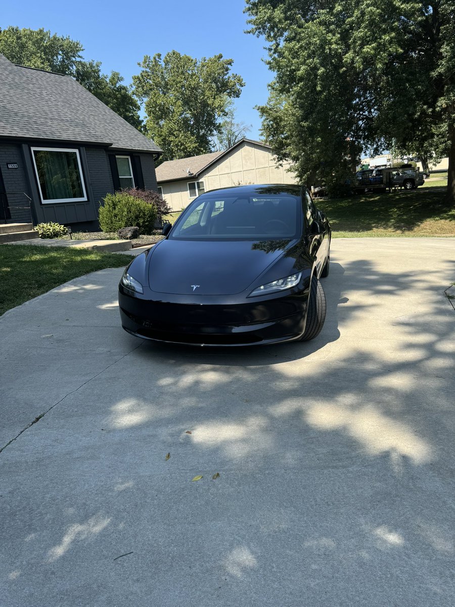 Bigfoltz tweet media