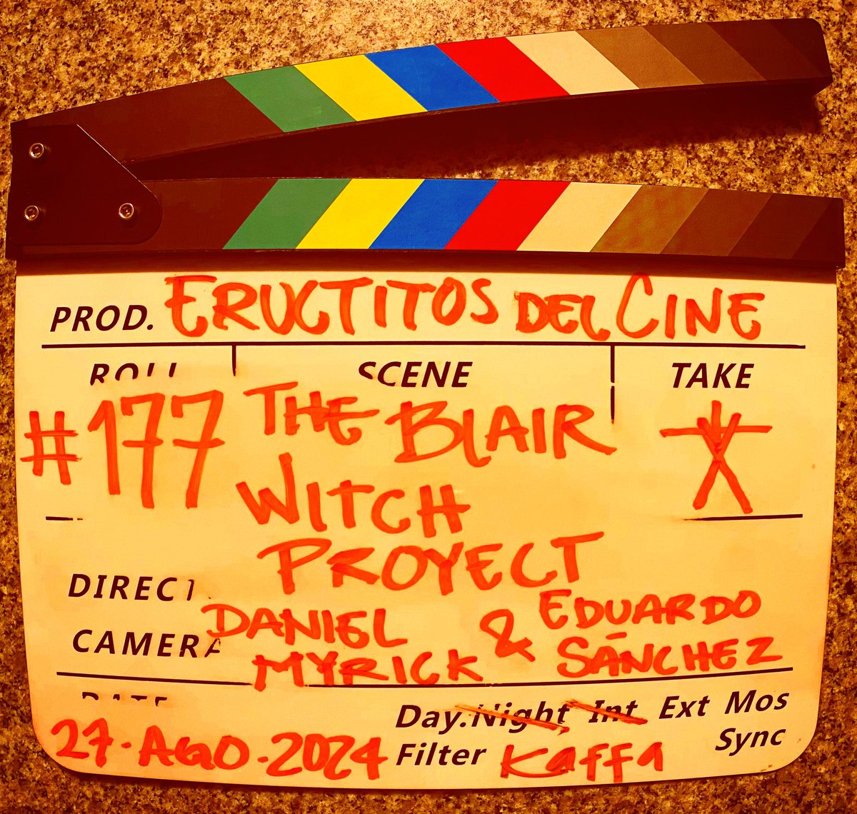 EructitosDeCine's tweet photo. Hoy grabamos episodio 177 - The Blair Witch Project
Les gustó? Cuánto le ponen?
Nos vemos a las 8:30pm MEX en el en vivo Youtube y Tiktok
👉🏼https://t.co/I7R0akBXAG
👉🏼 https://t.co/pPD2091Xzo
#TheBlairWitchProjetc #blairwitchproject #ElProyectoDeLaBrujaDeBlair #LaBrujaDeBlair https://t.co/urYM71SsP5