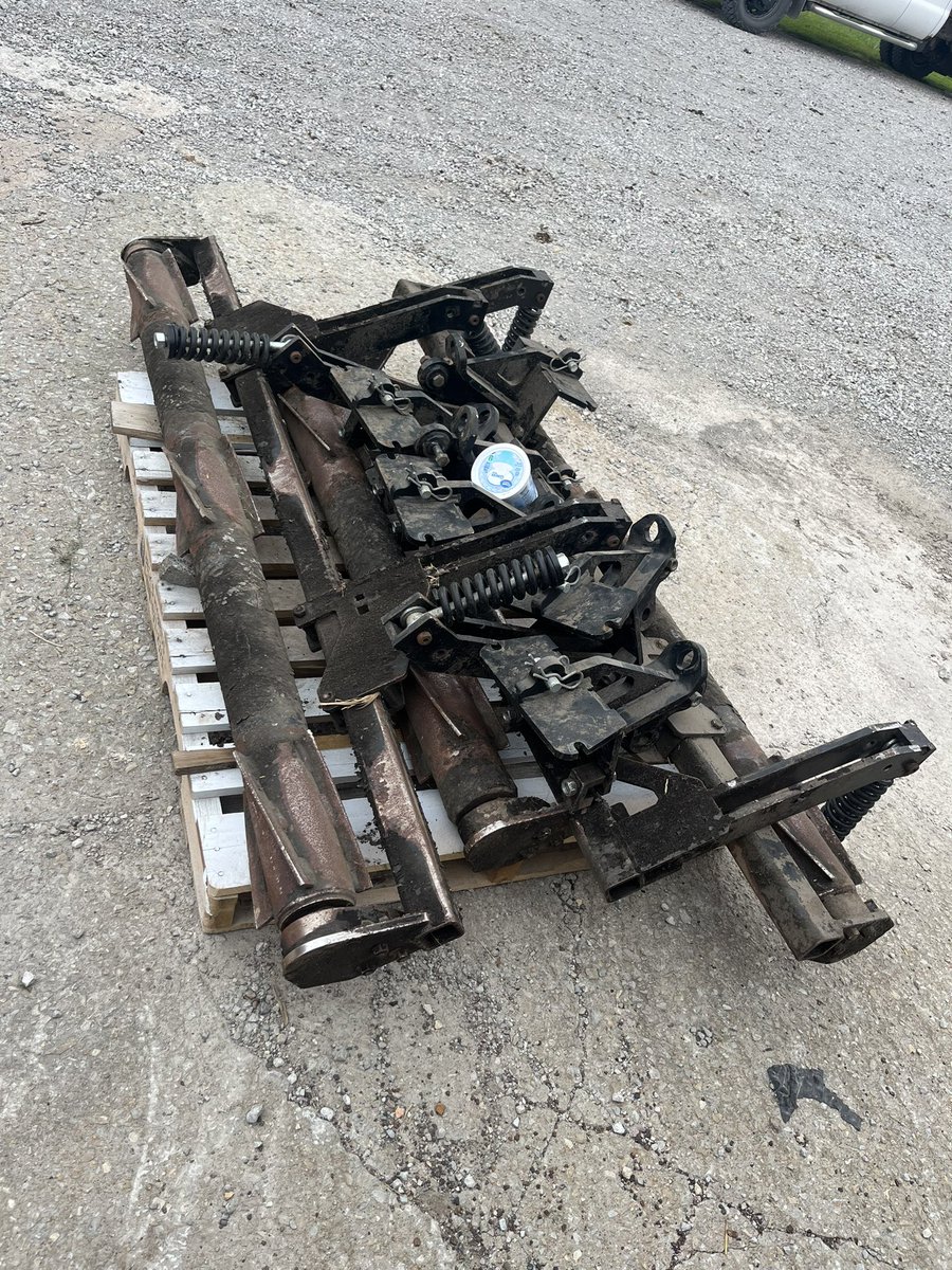 Customer selling his 2 year old yetter devastator off a drago series one 8 row. $4500 located in Malta bend, Mo