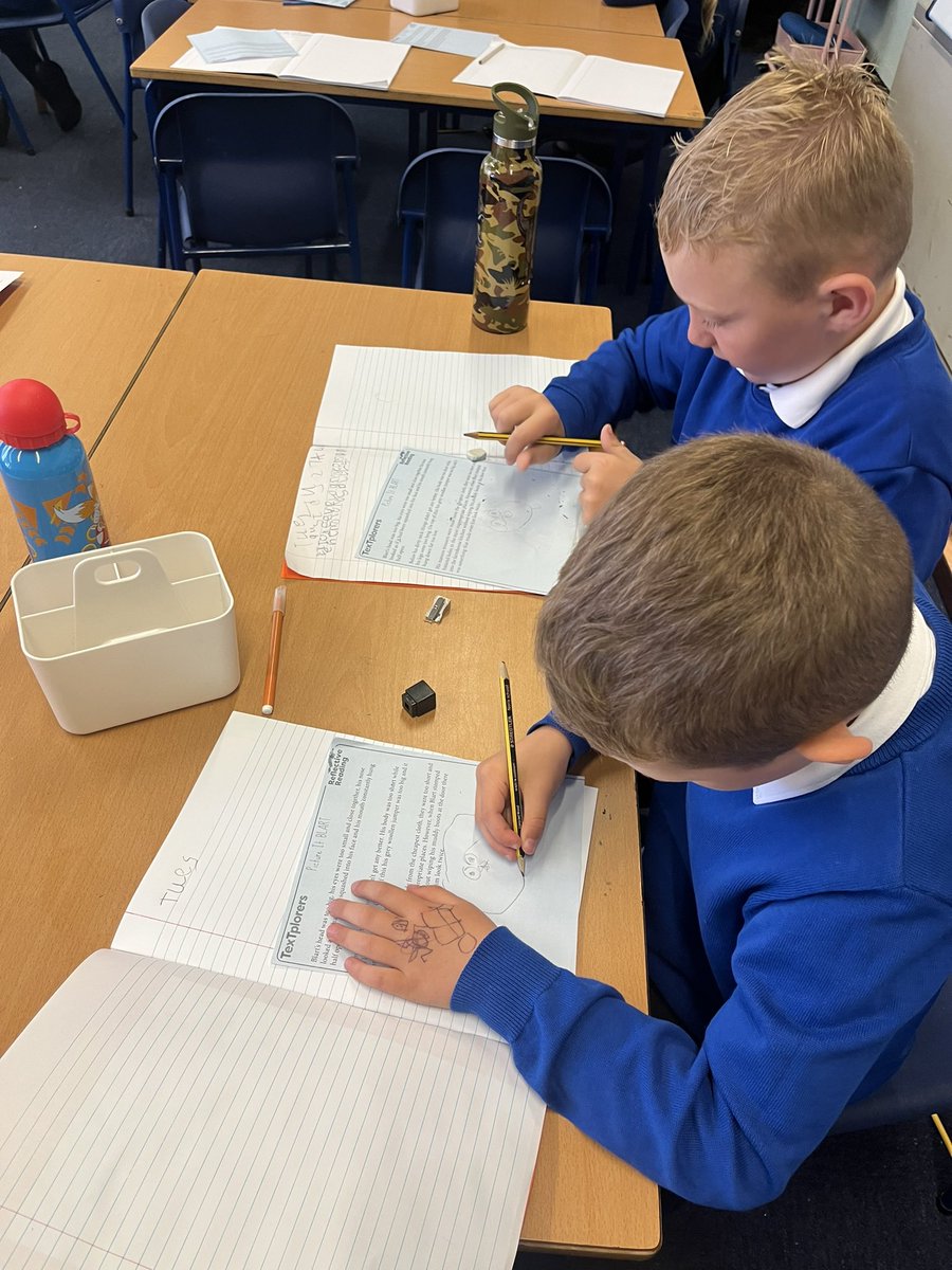 Cuthbertson_DPS's tweet photo. Picture it! We read the description of Blart and identified key clues in the text. I am so proud of P3/2’s concentration during this reflective reading task- we accurately drew Blart! 🕵️♂️ #ReflectiveReading #ShortRead #PictureIt https://t.co/tlOfpWGYrO