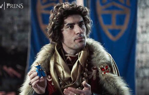 Her şeyi normalleştirip dalga geçmekten şuna döndük