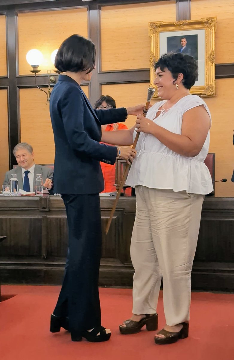 Finalitza la intervenció de Mireia González, la primera al #plegramenet com a nova alcaldessa de #santacoloma
Podeu accedir al text íntegre del discurs d'investidura aquí
gramenet.cat/ajuntament/lal…