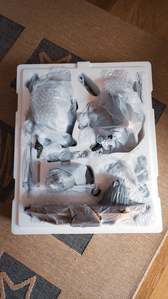 juanmawl's tweet image. Diseño de la caja, empaquetado y certificado de autenticidad📦✨

#PureArtsSnap #AssassinsCreed

📌📸 (2/9)