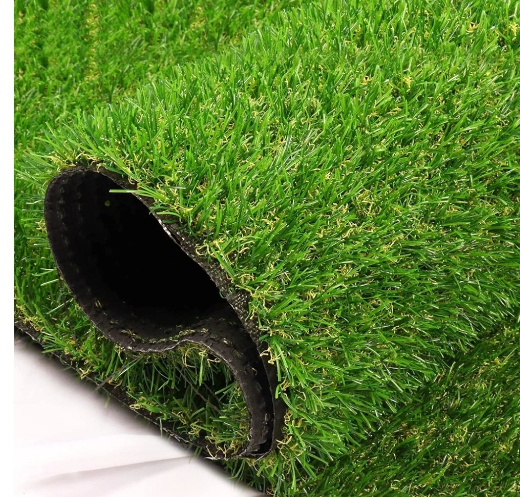 Bat_Bites's tweet photo. *replaces the carpet in Miso with fake grass* https://t.co/wv3s7jcIIb