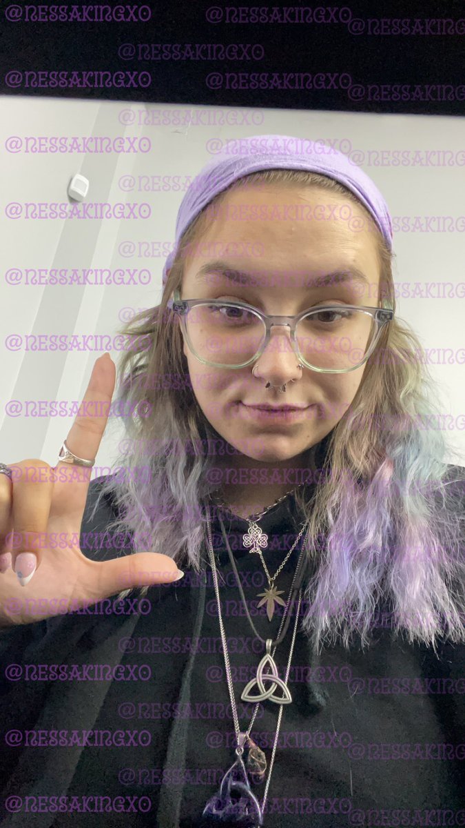 Content from freenessakingxo