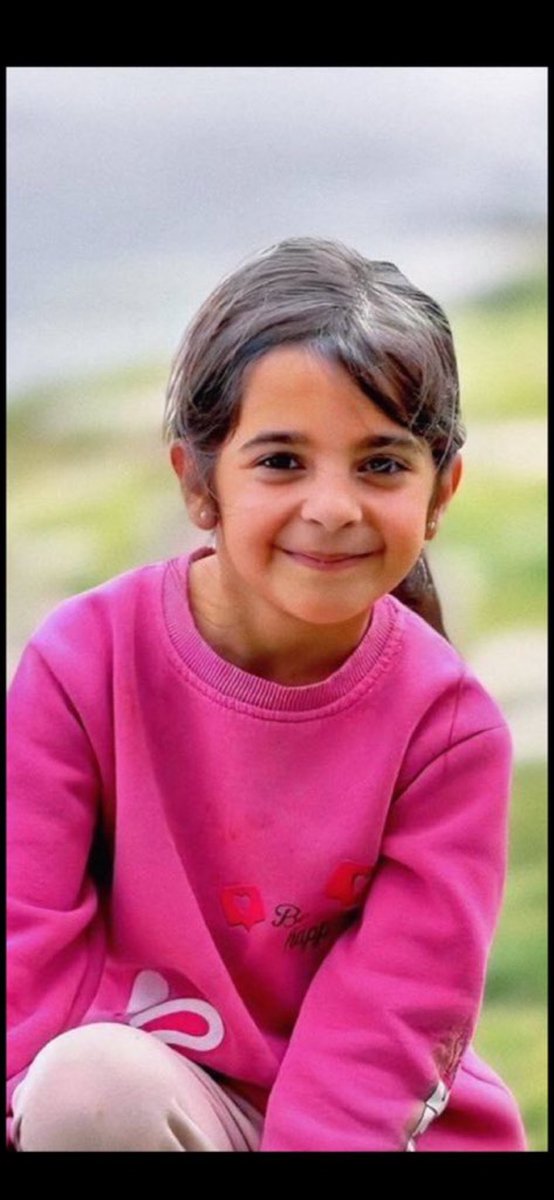 Sokak köpeklerine çıkartılan yasa, çocuk kaçıranlara, çocuk tecavüzlerine, çocuk istismarcılarına çıkmış olsaydı bunca kayıp vakası yaşanır mıydı? 

 #NarinGünarNerede 
 #Narin