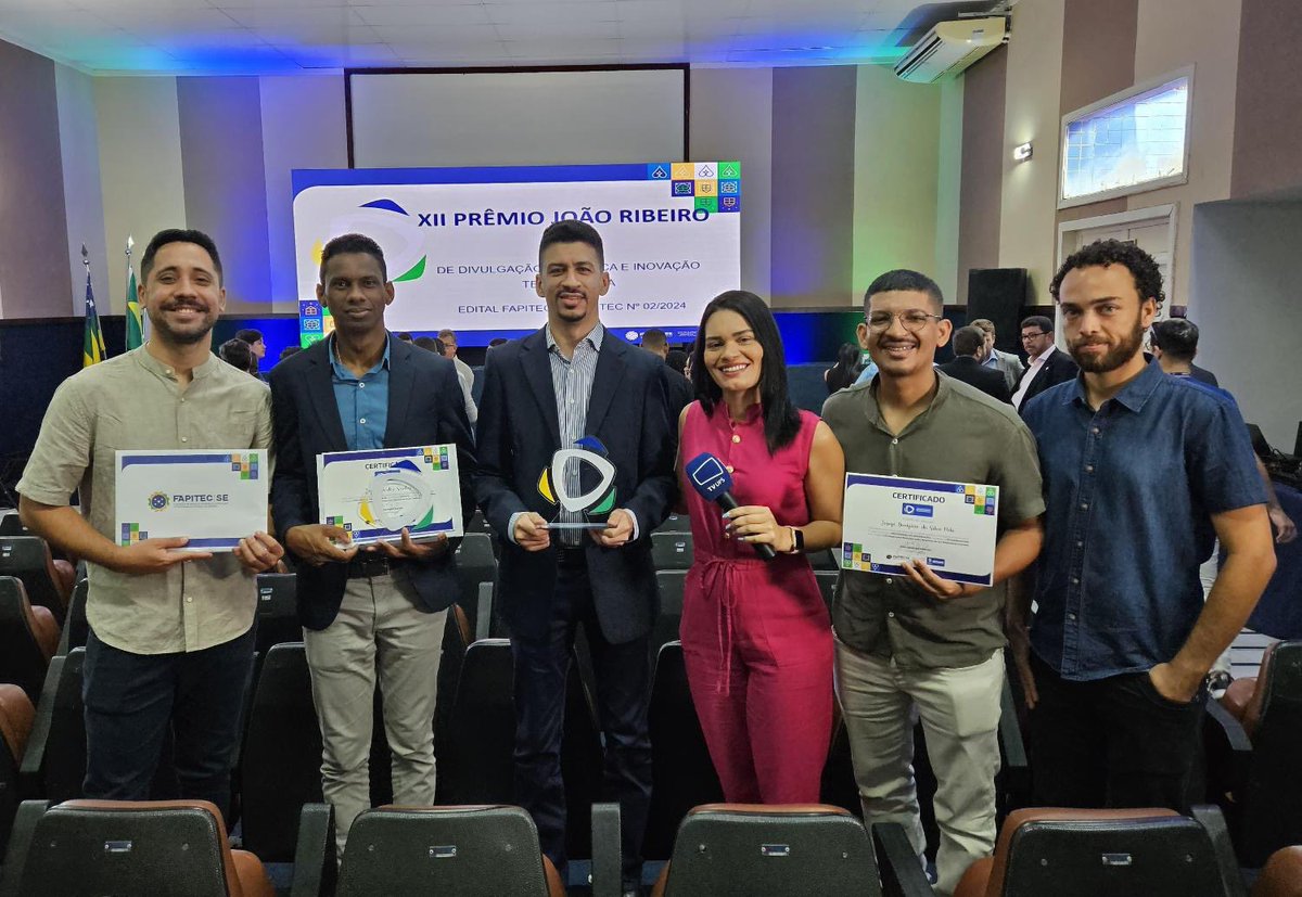 🏆 #OrgulhoDeSerUFS | Rádio UFS, TV UFS e Portal UFS recebem 12º Prêmio João Ribeiro da Fapitec

Veja em: radioufs.ufs.br/conteudo/74888

Foto: Janisse Bispo/Rádio UFS

#SouUFS