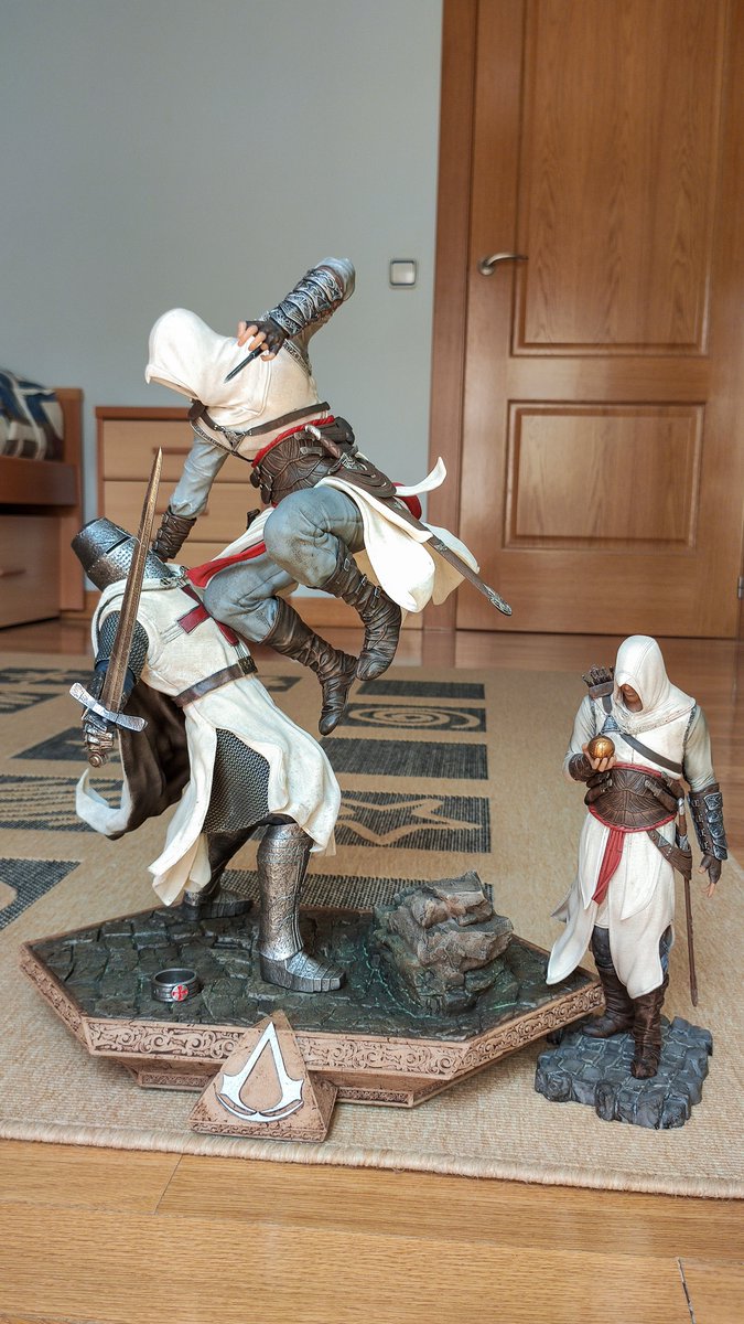 juanmawl's tweet image. Comparación de tamaños con la figura de Altaïr con el Fruto del Edén.

Recordemos que el diorama es escala 1/6 y la figura 1/8. Se nota🤓

#PureArtsSnap #AssassinsCreed

📌📸(8/9)