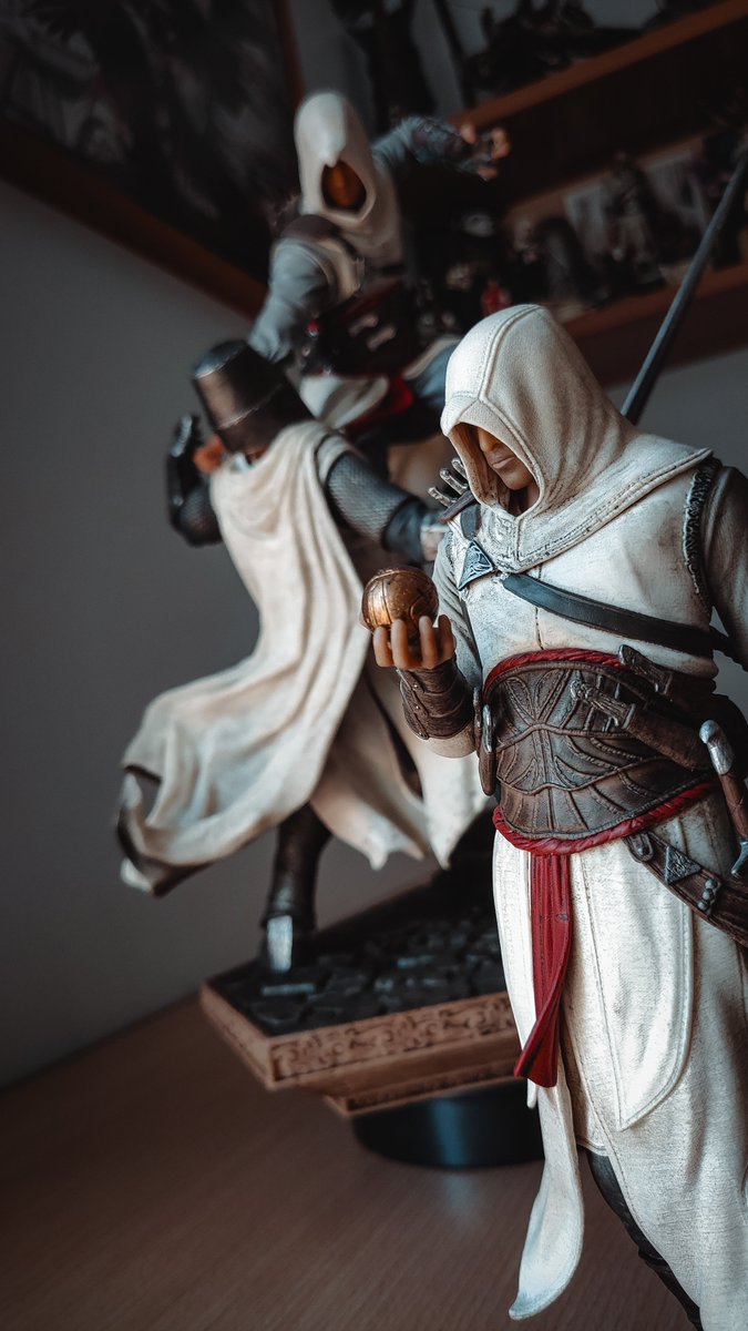 juanmawl's tweet image. Comparación de tamaños con la figura de Altaïr con el Fruto del Edén.

Recordemos que el diorama es escala 1/6 y la figura 1/8. Se nota🤓

#PureArtsSnap #AssassinsCreed

📌📸(8/9)