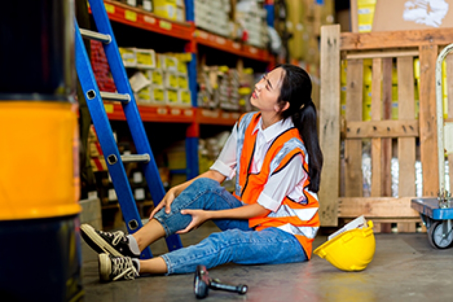 FSSTexas's tweet photo. Causes and Prevention Strategies of Workplace Falls https://t.co/rqPNCERjEY https://t.co/LscS4klCL9