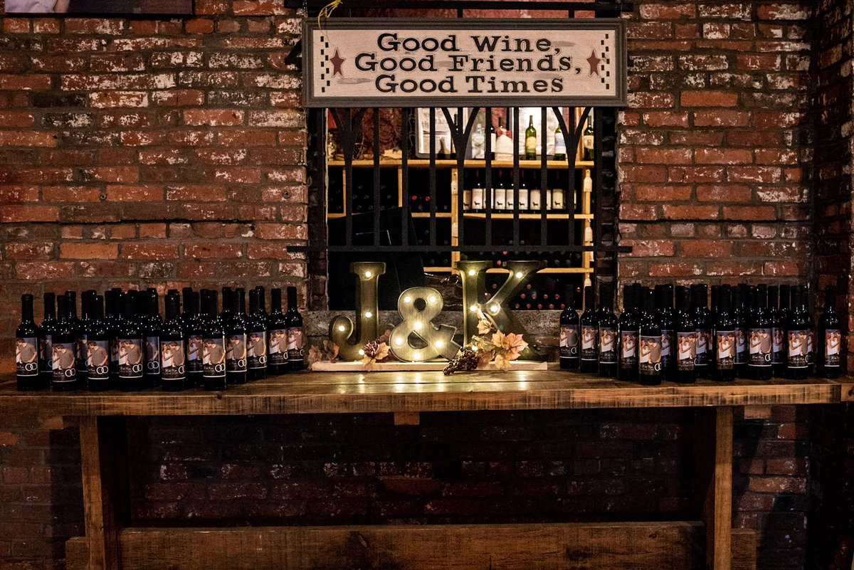 TheBostonWinery's tweet image. Just wanted to share an ENGAGING photo. Life's too short to not celebrate all the special moments. Let us take the stress off making your celebrations perfect.
#engagementparty #bostonwinery #customlabel #wineryboston #wineryparty
