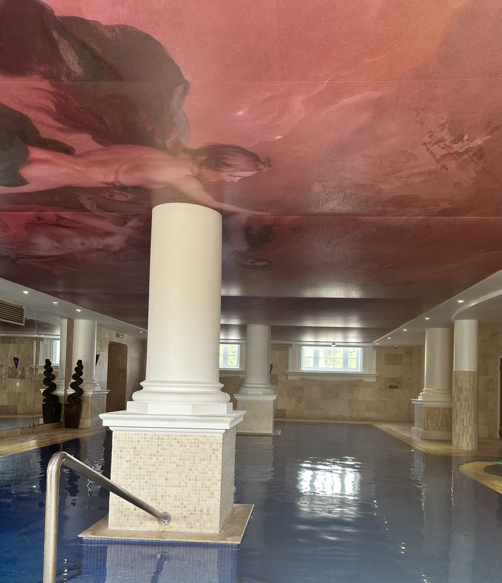 Throw back to the last couple of weeks with much needed downtime with the fam 🫶🏽

Today really was the most Monday-est Tuesday ever 😶

📷: <a href="/KnoleNT/">Knole</a> #TheFlowerBeltHelmsley #ReynoldsSpa