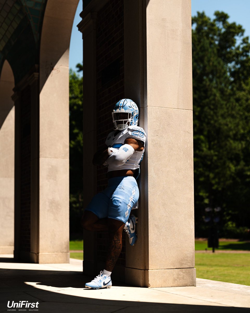 Carolina Football tweet media
