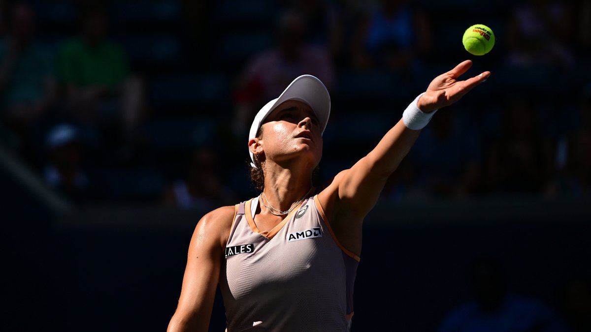 SuperTennisTv's tweet photo. Upset ❗
Si ferma al primo turno nel suo ultimo #USOpen Danielle #Collins, sconfitta in rimonta da Caroline #Dolehide 1-6 7-5 6-4. https://t.co/zRczFJkCcI