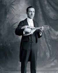 Miletti - Mandolin’s Art
galleriamiletti.it 👈

#collezionemandolino #galleriamiletti #mandolino  #napoli #culturacampania #musicabarocca #mandolin #mandoline #mandolina #mandolinist #mandolinista #orchestramandolino #mandolinobarocco #campaniadavivere #mandolinonapoletano