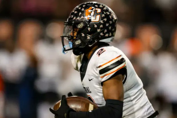 Best performances in opening week of Northern California high school football (Aug. 22-24)

si.com/high-school/ca…

Jackson McPeak (River Valley) and @22thingzz_n (Sunnyside) put up crazy all-around numbers, leading teams to big wins

Ever heard of 277 yards passing, 114