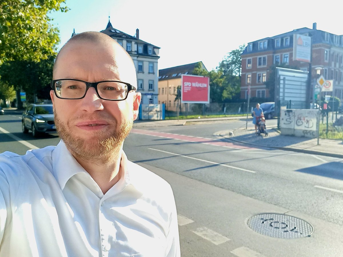 "SPD wählen - Populisten hassen diesen Trick"

Beide Stimmen für <a href="/AlbrechtPallas/">Albrecht Pallas</a> und die #SPD - nur so spielt deine Stimme in einer zukünftigen Regierung eine soziale Rolle!

Für eine starke Wirtschaft, gute Arbeit und bessere Bildung.

#ltw2024 
#Sachsen