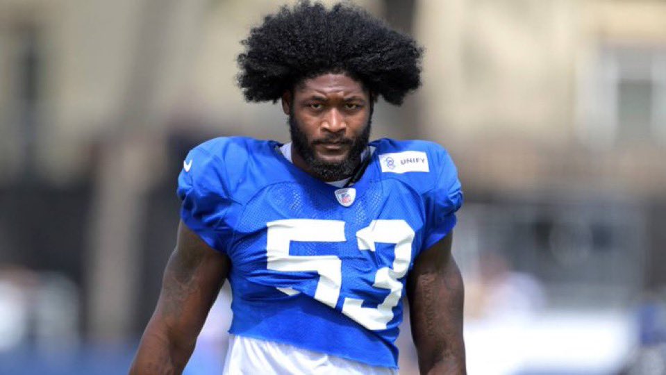 TomPelissero's tweet photo. Trade! The #Rams are finalizing a trade sending LB Ernest Jones IV to the #Titans, per sources. https://t.co/ApExPFz4yF