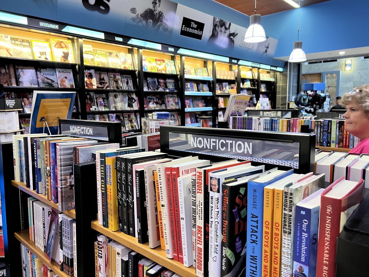 Hudson @ DL terminal, Seattle Tacoma-International Airport