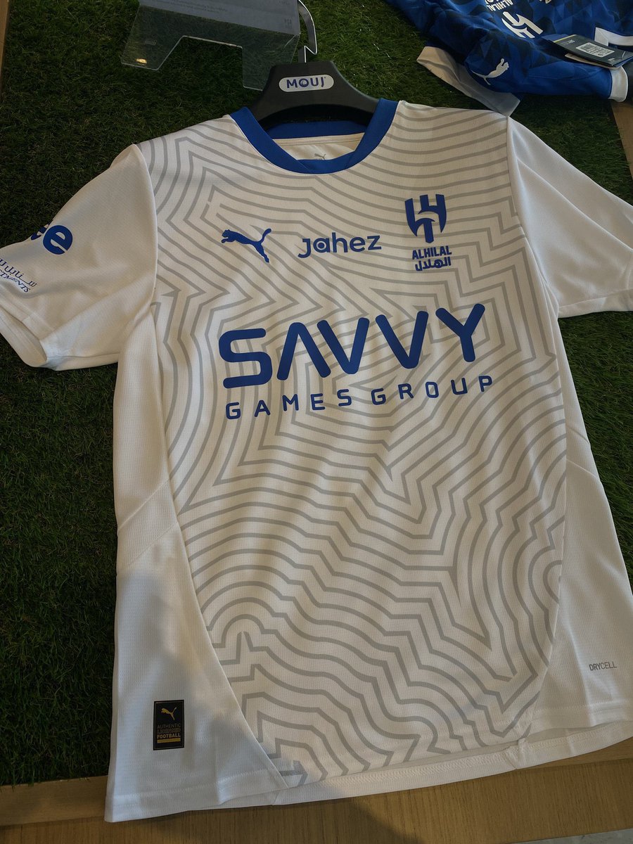 🚨- سحب على تيشيرت #الهلال 
بمناسبه توقيع #كانسيلو 
" فئه الملعب " او قيمته ( 440 ريال ) 
-الطقم الاساسي او الطقم الاحتياطي من اختيارك 

-الفائز شخصين 

 الشروط 
• متابعه هذا الحساب @im1vr ✅
• تحط لايك ورتويت لتغريدة فقط ✅

- السحب بيكون من الرتويت ، 
بالتوفيق للجميع🥶💙