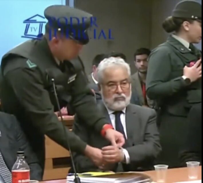 LyaGonzalez1's tweet photo. Magistrada Mariana Leyton, impecable desempeño. 
Aún hay esperanza, detener la corrupción con un No categórico a la impunidad.
#Hermosilla https://t.co/ife26hXnsp