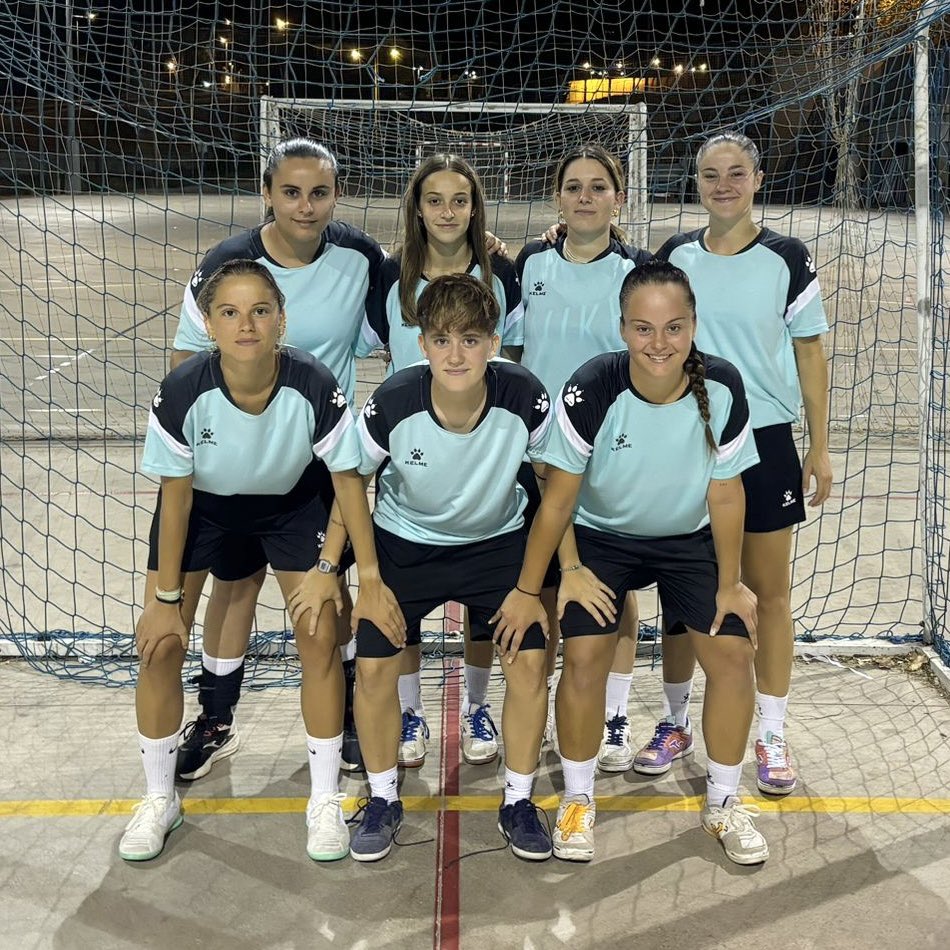 fsalagarcia's tweet photo. 👀 Jessica Díaz, Aina Puig, Carla Dordal, Meritxell Martín, Tatiana Romero, Lucía Gimeno y Aitana Oria son los fichajes del conjunto que entrena Jonathan Muñoz.

#FemHi5t0ria https://t.co/rMw2Q8ZJ5D