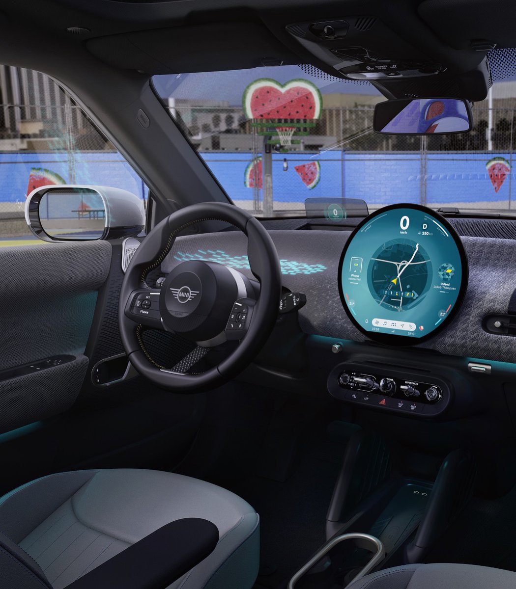 MINImexico's tweet photo. MINI innova con servicios pioneros, productos digitales y su plataforma URBAN-X para startups tecnológicas. 🚀🏙️⚡

▶️ Conoce 5 #MINIFacts que moldearán su futuro en los próximos años: https://t.co/ZE3pqFDZM2

#MINI65Años #BIGLOVE #MINIMexico https://t.co/8t0DtEdKkH