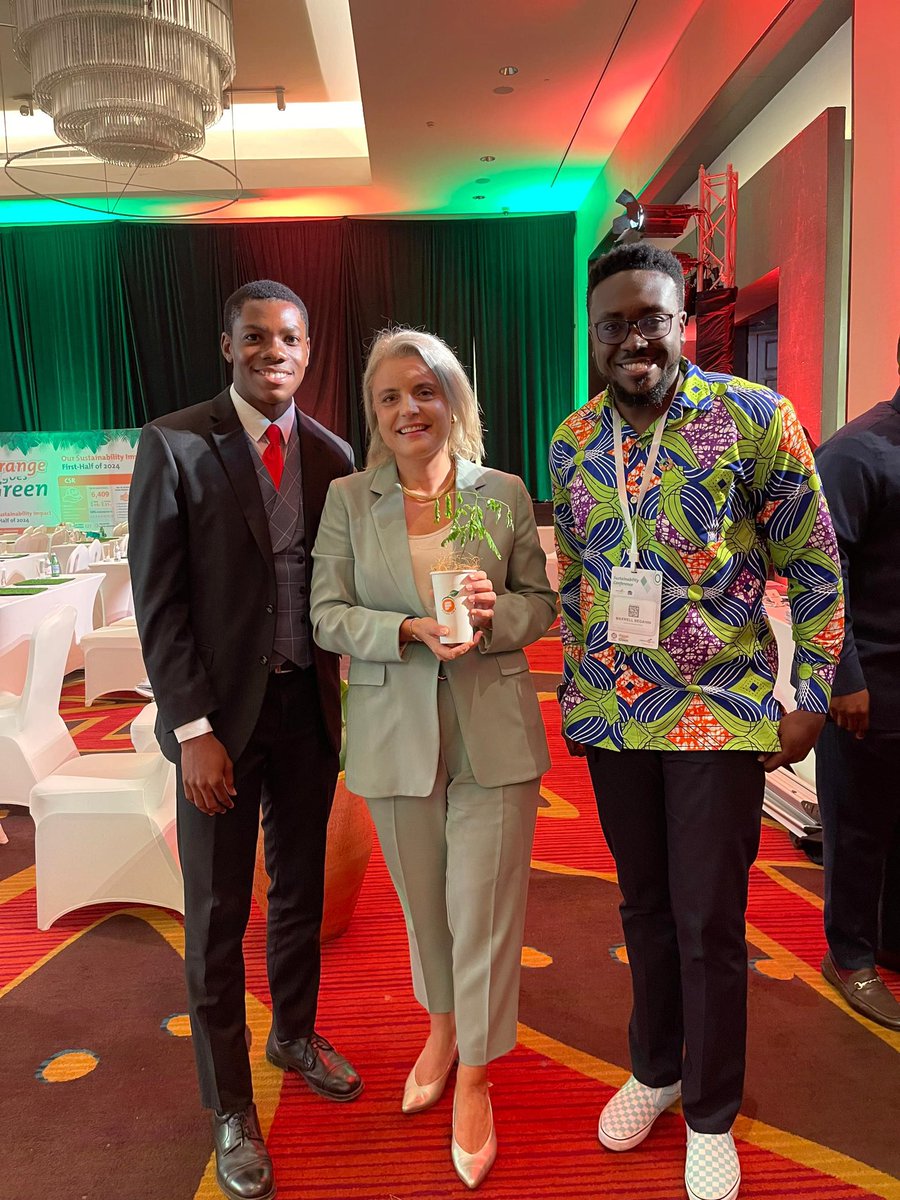 YGEGhana's tweet photo. Congratulations to one of our green entrepreneurs @luxpod_gh who won GHC 50,000 in the Fidelity Challenge.

#GreenBusiness
#SYNDGhana https://t.co/yryOiuh665