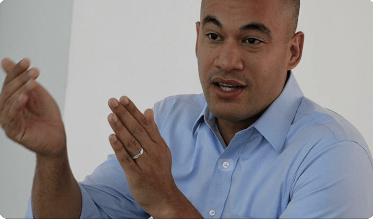 Héctor Rodríguez deja la Gobernación de Miranda y es nombrado como nuevo Ministro de Educación.