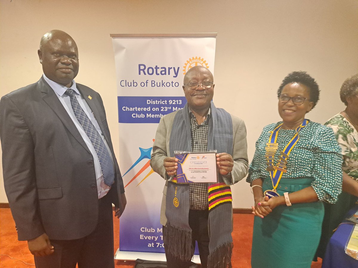 rctkampalasouth's tweet photo. Knights watch
Some knights this evening joined the rotary club of bukoto and the rotaract club of kampala sesse Islands with some take home points
Thank you Southern Knights for representing
#MagicalKnights
#KnightsWatch https://t.co/Pnlw0EKV6x
