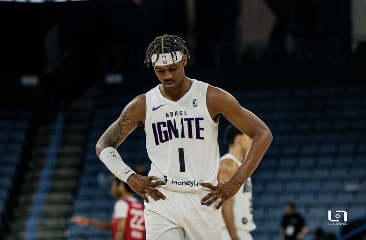Tobias Bass (@tobias_bass) on Twitter photo NEWS: 2025 Potential lottery pick Dink Pate has signed a multi-year shoe deal with Reebok a source told <a href="/TheAthletic/">The Athletic</a>
He is the second active athlete exclusively signed to Reebok basketball and will be featured alongside Angel Reese
Reebok is expected to release a new line of NEWS: 2025 Potential lottery pick Dink Pate has signed a multi-year shoe deal with Reebok a source told <a href="/TheAthletic/">The Athletic</a>
He is the second active athlete exclusively signed to Reebok basketball and will be featured alongside Angel Reese
Reebok is expected to release a new line of