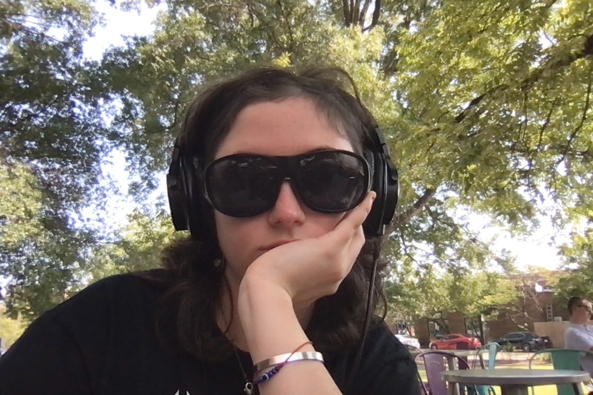 playin the cave tnite