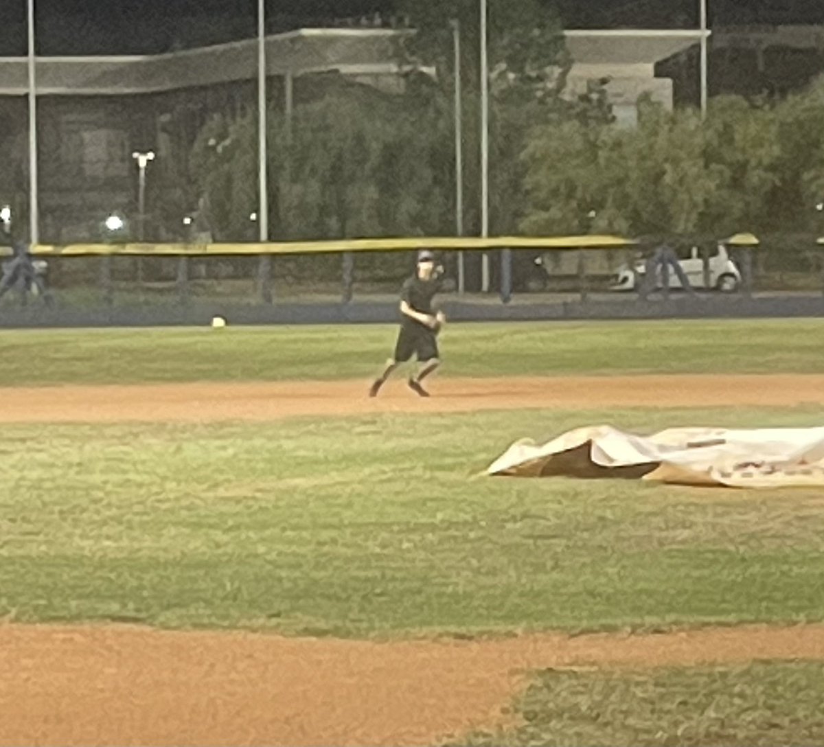 AcesCoachGreg's tweet photo. Luca at Fiorentina tryouts in Firenze tonight. Getting a chance to show his skills at his original position of SS.
#italy #baseball #tryouts #fiorentina #padule https://t.co/o98AABaXDs