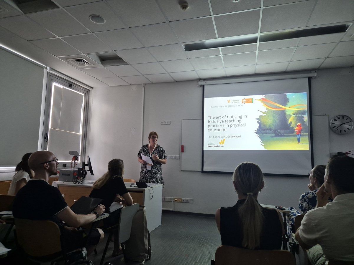 Session 2 for <a href="/EERA_NW18/">EERA NW18</a> at #ECER2024 focused on health and physical activity in PE and sport and featured presentations from Carolin Knoke, María Teresa Pascual-Galiano, Andra Fernate and Corina van Doodewaard 

@ECER_EERA